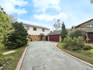 External- click for photo gallery